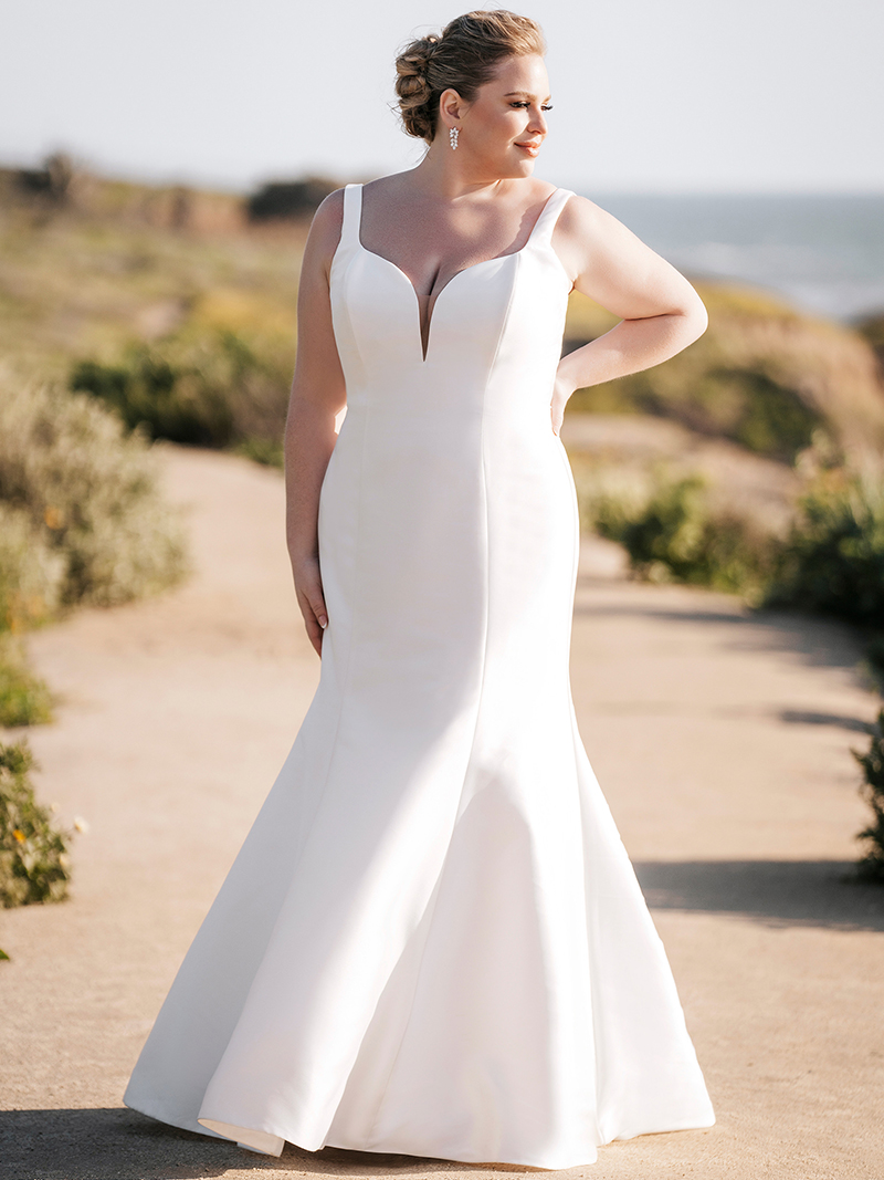 Allure Woman